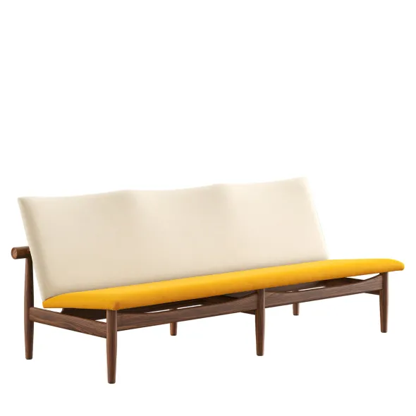 Japan 3 pers. sofa, valnød af Finn Juhl