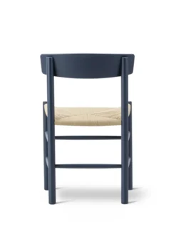 J39 Folkestolen, indigo blue af Børge Mogensen