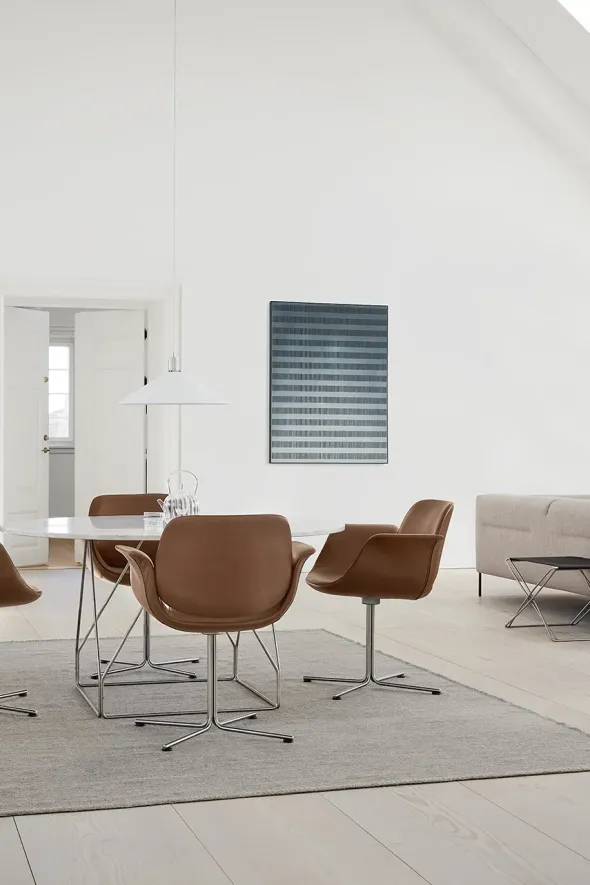 JG Table 140x140 cm fra Fredericia Furniture