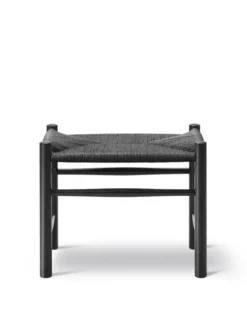 J16 Skammel af Hans J. Wegner
