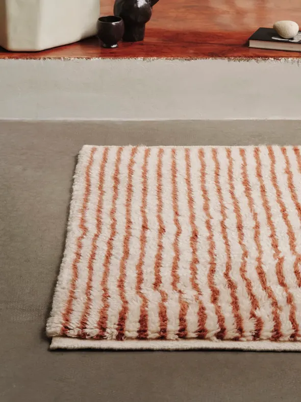 Kami Knotted Rug, red brown fra Ferm Living
