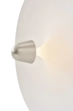 Kantarell væg- og loftlampe fra New Works