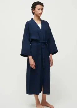 Kimono Linen, navy fra Aiayu