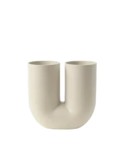 Kink vase, sand fra Muuto