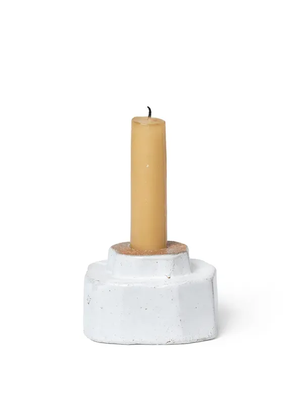 Kurinu Candle Holder fra Ferm Living
