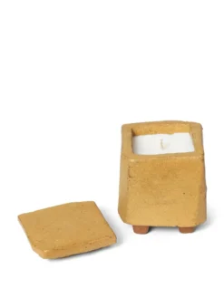 Kurinu Scented Candle fra Ferm Living
