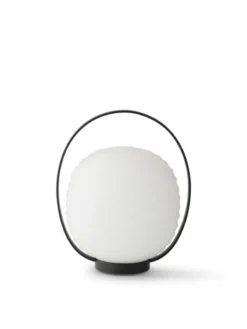 Lantern Portable Table Lamp fra New Works