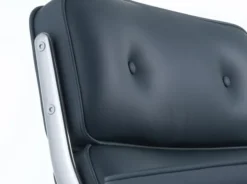 Lobby Chair ES 104 kontorstol, sort læder fra Vitra