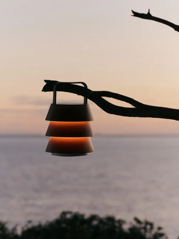 Luver Portable Lamp fra Ferm Living
