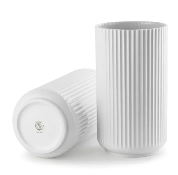 Lyngbyvasen i hvid fra Lyngby Porcelæn