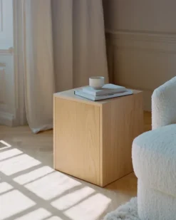 Mass Side Table, oak fra New Works