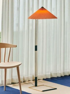 Matin gulvlampe fra Hay