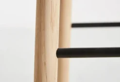 Mono Bar Stool fra Woud