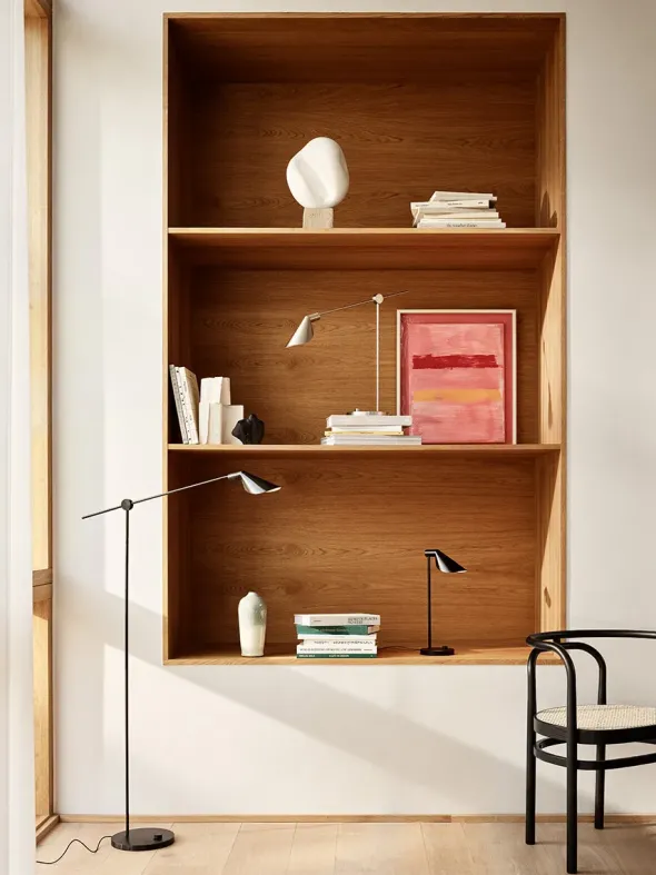 MS022 Bordlampe, sort PVD fra Fritz Hansen