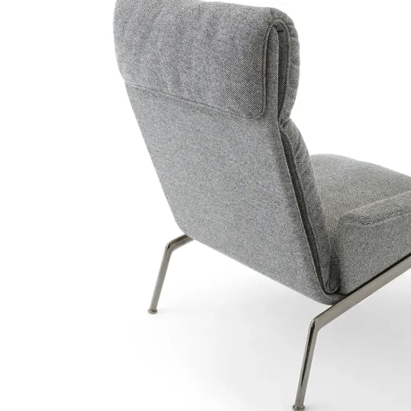 Muno LN17 Lounge Chair fra &Tradition