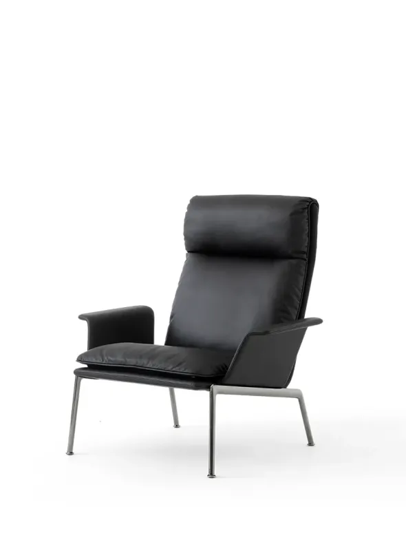 Muno LN17 Lounge Chair fra &Tradition