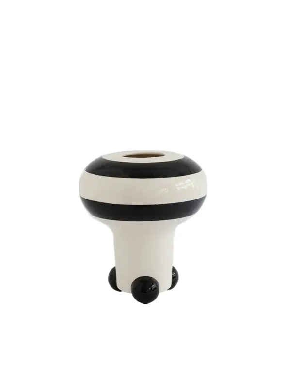 Mushroom Vase, black fra raawii