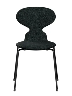 3101 Myren Stol, forsidepolstret af Arne Jacobsen