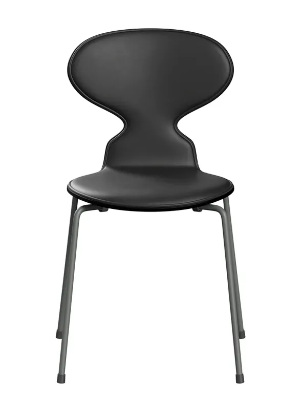 3101 Myren Stol, forsidepolstret af Arne Jacobsen