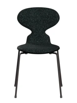 3101 Myren Stol, forsidepolstret af Arne Jacobsen