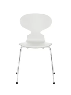 3101 Myren Stol lakeret af Arne Jacobsen
