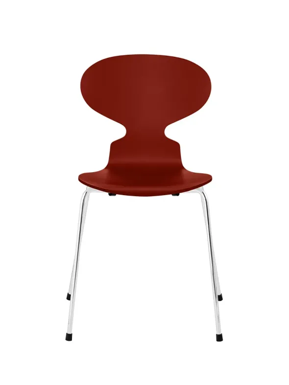 3101 Myren Stol lakeret af Arne Jacobsen
