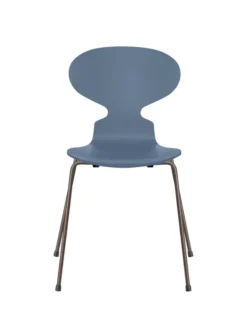 3101 Myren Stol lakeret af Arne Jacobsen
