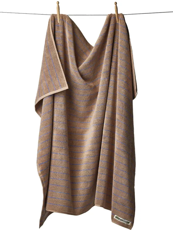 Naram towel - Camel & Ultramarine blue fra Bongusta