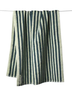 Naram towel - Sea foam & Deep teal fra Bongusta