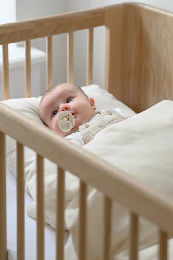 Nature Baby Bed 2.0 fra We Are Bitte