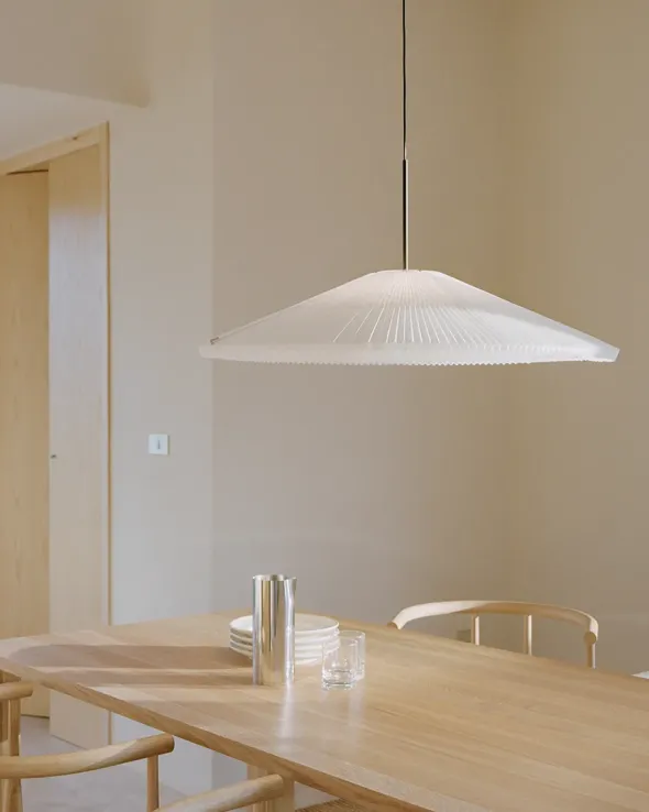 Nebra Pendant Lamp Large fra New Works