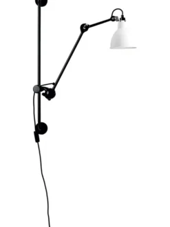 Nr. 210 væglampe fra Lampe Gras
