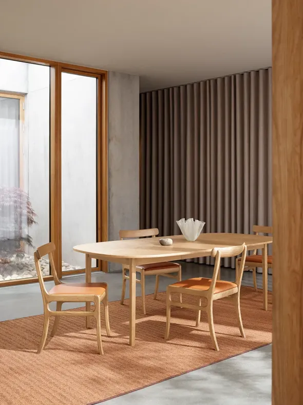 OW224 Rungstedlund Spisebord fra Carl Hansen & Søn