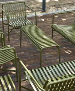 Palissade Bench, olive fra Hay