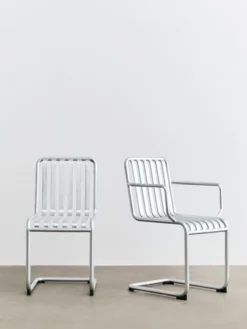 Palissade Cantilever Armchair fra Hay