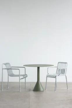 Palissade Cone Table fra Hay