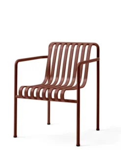 Palissade Dining Armchair, iron red fra Hay
