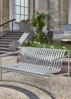 Palissade Lounge Sofa, hot galvanised fra Hay
