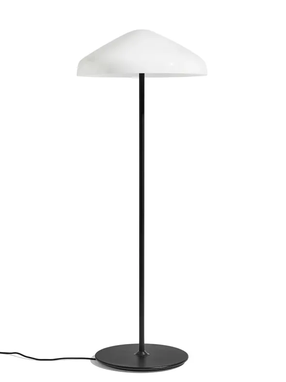 Pao Glass Floor Lamp fra Hay