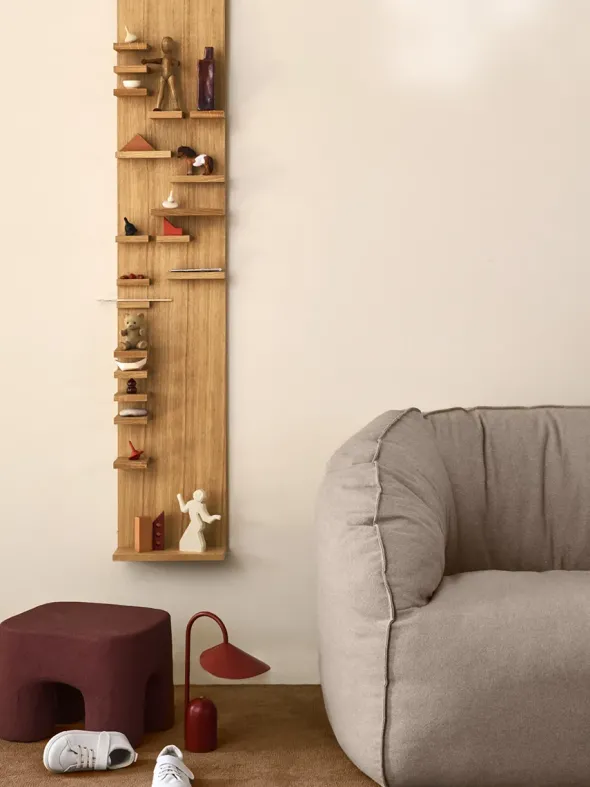 Parade Shelf Veneer, 140 cm fra Ferm Living