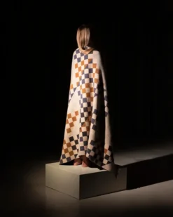 Patch Plaid, saffron/blue/white fra raawii