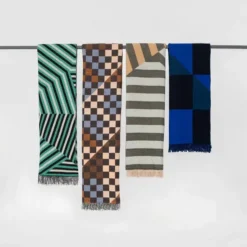 Patch Plaid, saffron/blue/white fra raawii