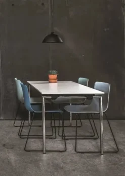Pato Stol, medestel fra Fredericia Furniture