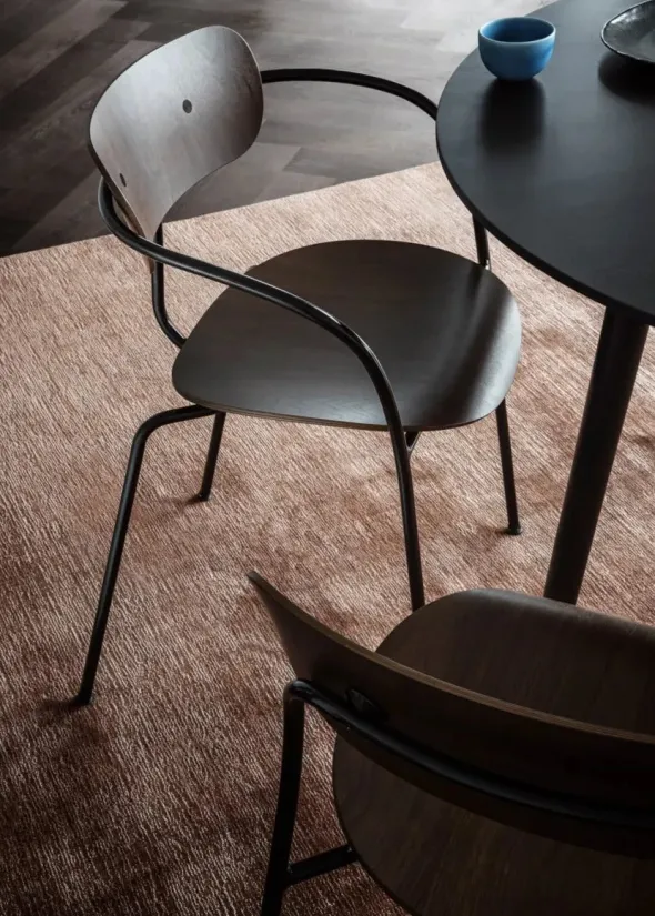 Pavilion Armstol AV2 fra &Tradition