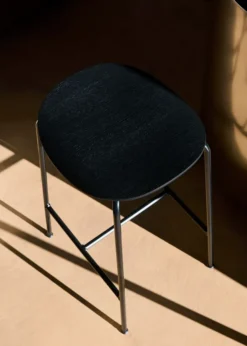 Pavilion Counter Stool AV37 fra &Tradition