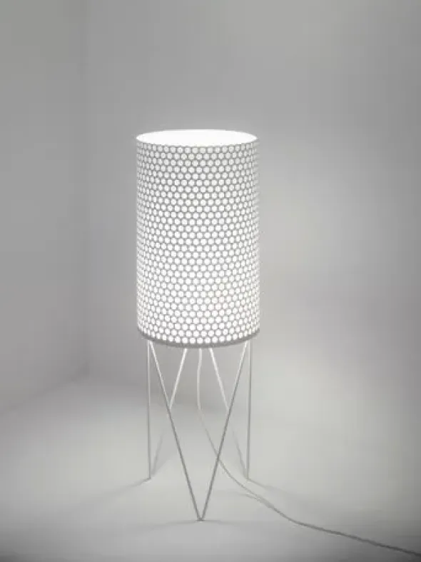 PD2 gulvlampe fra GUBI