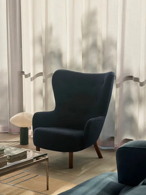 Petra VB3 Chair, vidar 554/oak fra &Tradition