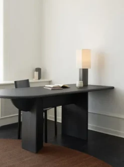 Pillabout Office Table, 200x80 cm fra Louise Roe