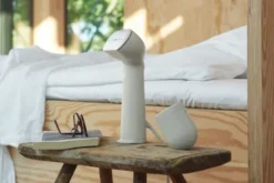 Pilo No.2 Fabric Shaver, Sand fra Steamery Stockholm