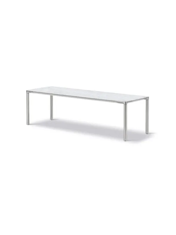 Piloti Bord, hvid carrara fra Fredericia Furniture